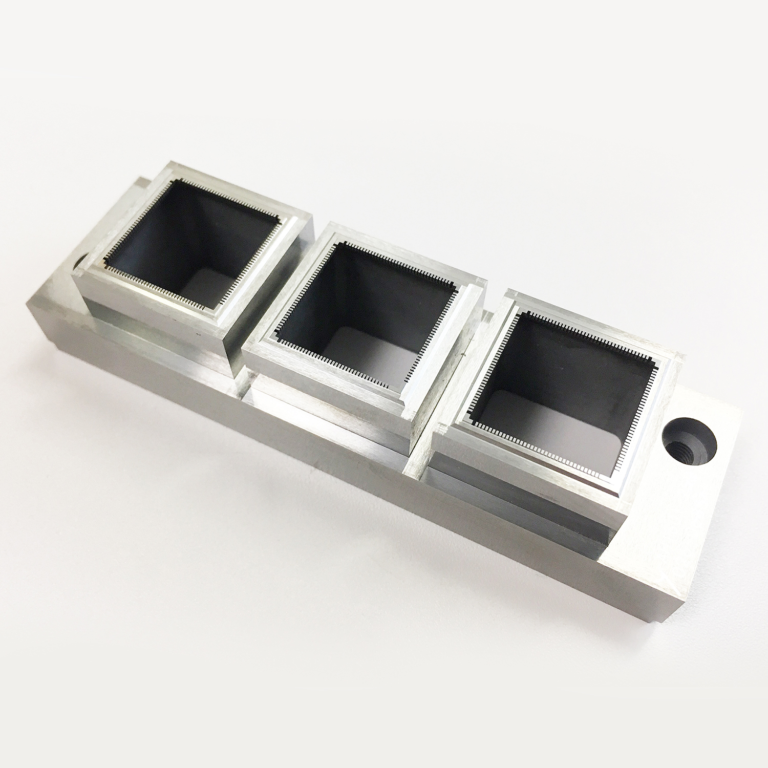 Resin and dambar cutting die